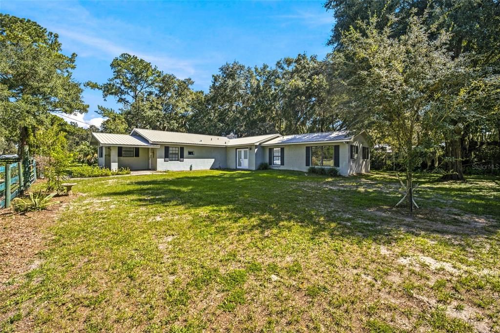 For Sale: $449,900 (4 beds, 2 baths, 2258 Square Feet)