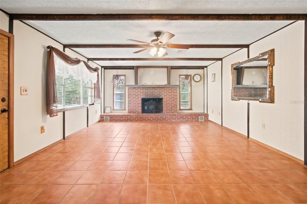 For Sale: $449,900 (4 beds, 2 baths, 2258 Square Feet)