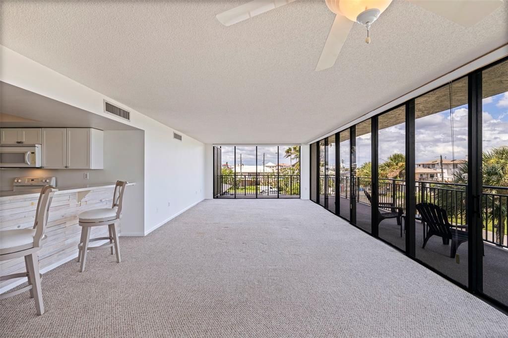 En Venta: $599,000 (1 camas, 1 baños, 1200 Pies cuadrados)