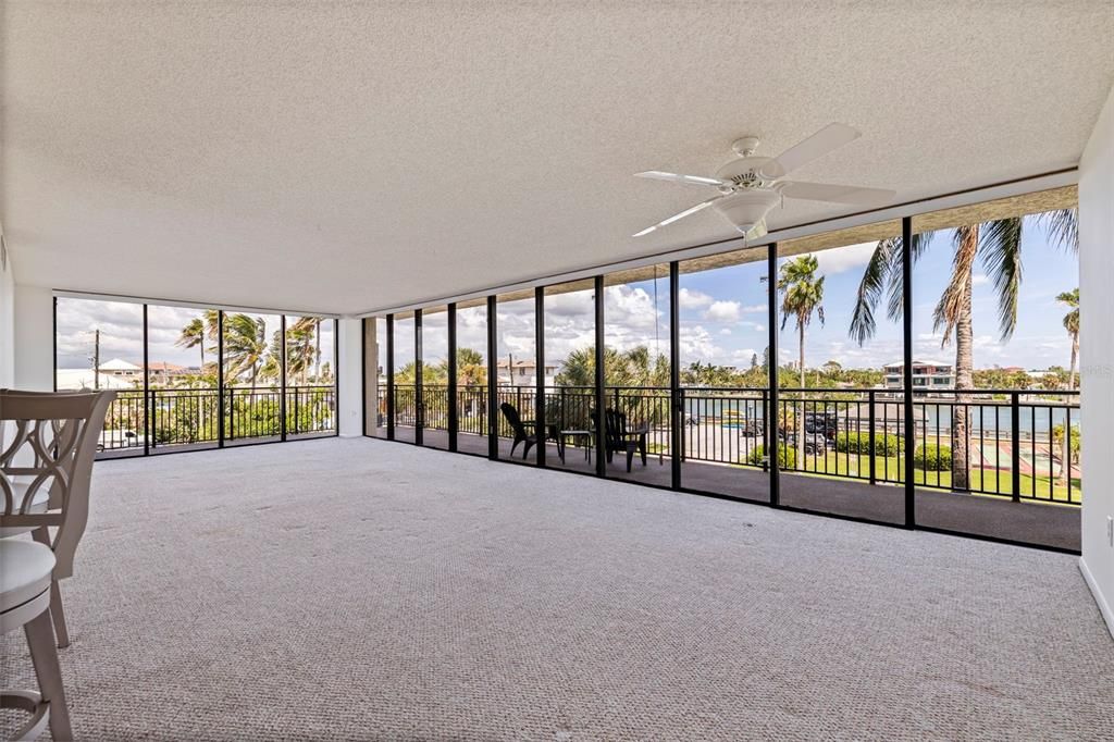 En Venta: $599,000 (1 camas, 1 baños, 1200 Pies cuadrados)
