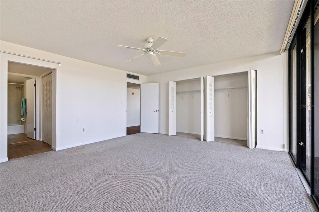 En Venta: $599,000 (1 camas, 1 baños, 1200 Pies cuadrados)