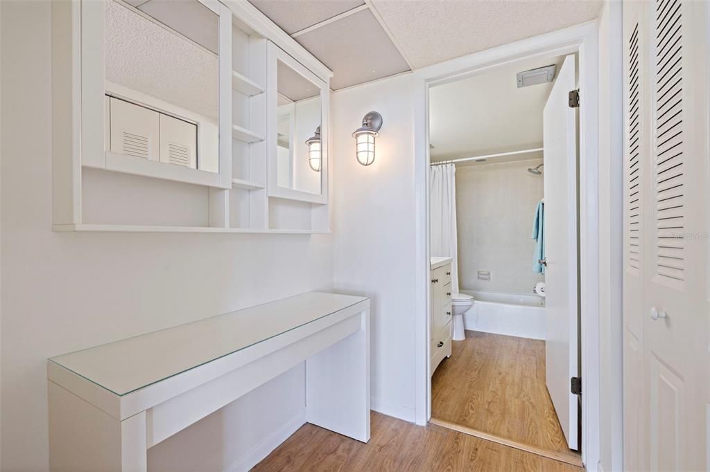 En Venta: $599,000 (1 camas, 1 baños, 1200 Pies cuadrados)
