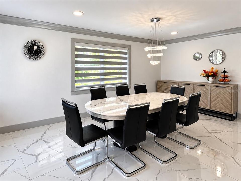 For Sale: $645,000 (3 beds, 2 baths, 1960 Square Feet)