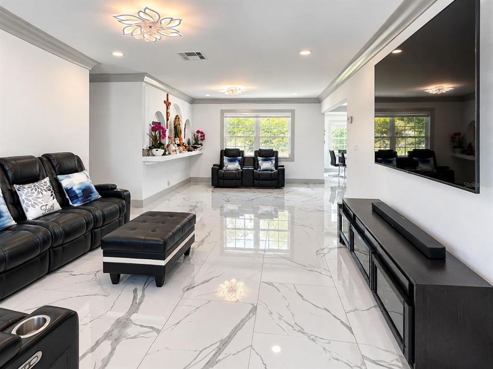 For Sale: $645,000 (3 beds, 2 baths, 1960 Square Feet)