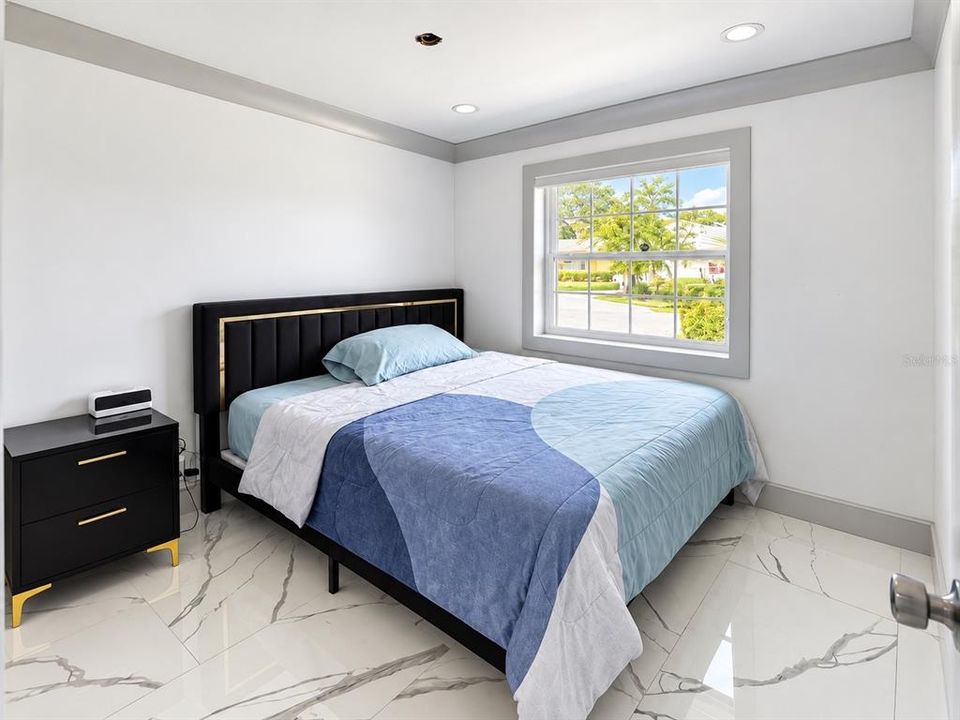 For Sale: $645,000 (3 beds, 2 baths, 1960 Square Feet)