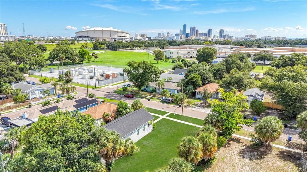 For Rent: $2,900 (3 beds, 2 baths, 1232 Square Feet)