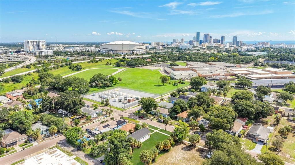 For Rent: $2,900 (3 beds, 2 baths, 1232 Square Feet)
