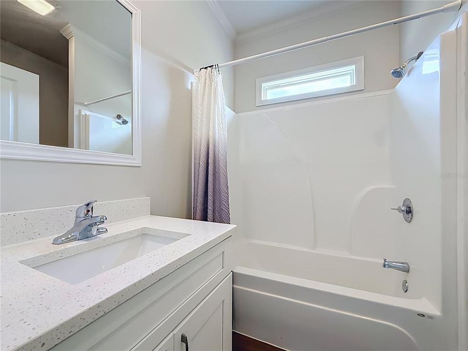 For Rent: $2,900 (3 beds, 2 baths, 1232 Square Feet)