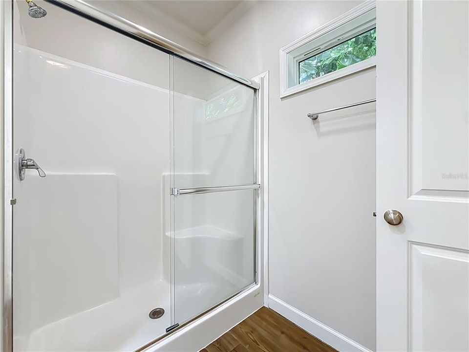 For Rent: $2,900 (3 beds, 2 baths, 1232 Square Feet)