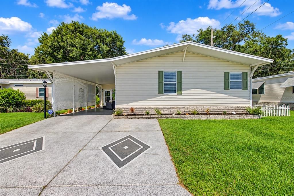 For Sale: $239,000 (3 beds, 2 baths, 1620 Square Feet)