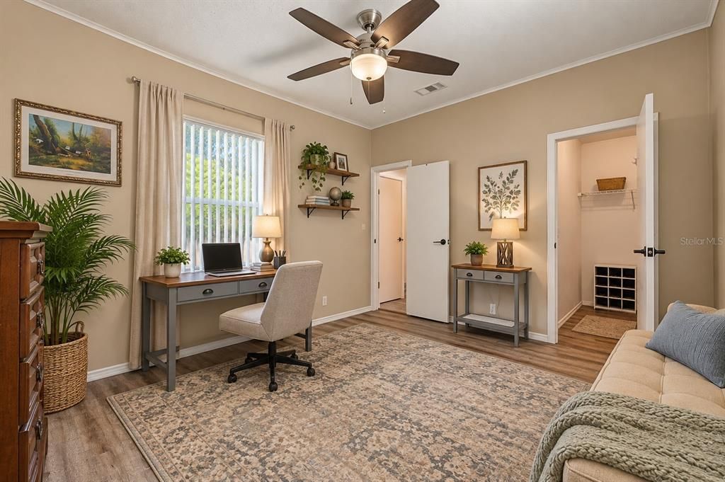 For Sale: $239,000 (3 beds, 2 baths, 1620 Square Feet)