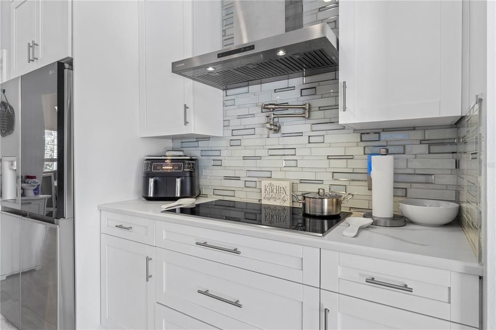 En Venta: $624,900 (4 camas, 3 baños, 2428 Pies cuadrados)