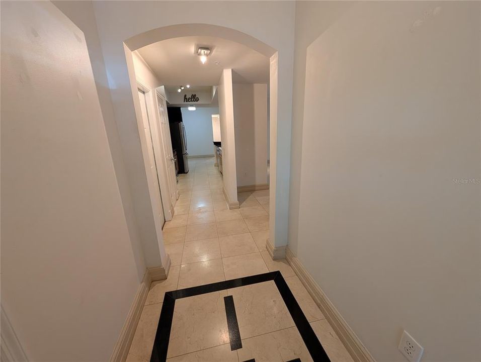 For Rent: $2,200 (3 beds, 3 baths, 1559 Square Feet)