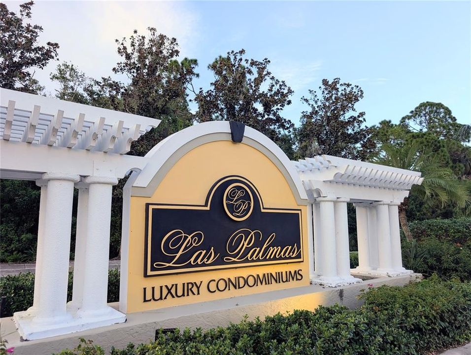 For Rent: $2,200 (3 beds, 3 baths, 1559 Square Feet)