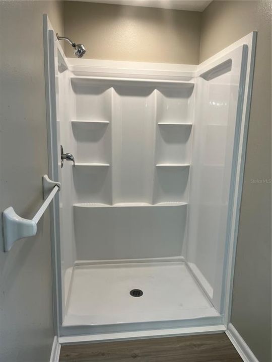 For Rent: $1,800 (3 beds, 2 baths, 1200 Square Feet)