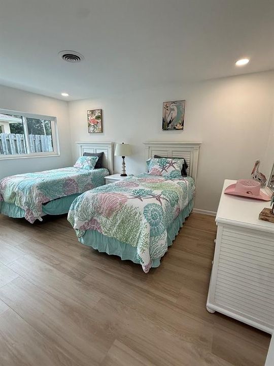 В аренду: $4,850 (4 спален, 2 ванн, 1520 Квадратных фут)