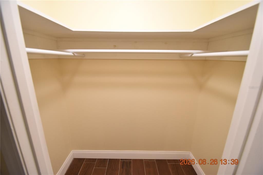 En Renta: $2,250 (3 camas, 2 baños, 1718 Pies cuadrados)