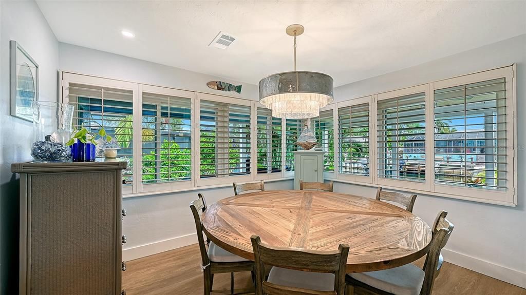For Sale: $1,200,000 (3 beds, 3 baths, 2200 Square Feet)