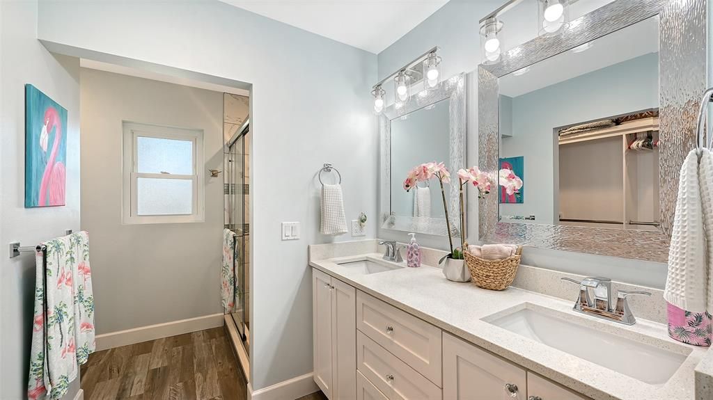 For Sale: $1,200,000 (3 beds, 3 baths, 2200 Square Feet)