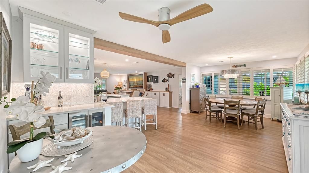 For Sale: $1,200,000 (3 beds, 3 baths, 2200 Square Feet)