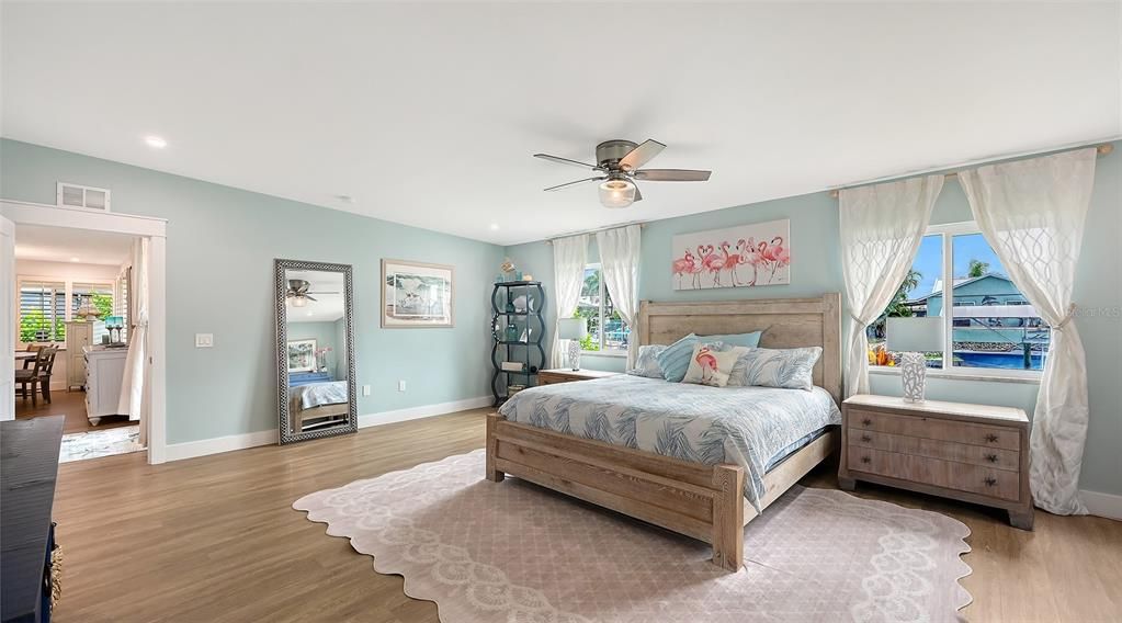 For Sale: $1,200,000 (3 beds, 3 baths, 2200 Square Feet)