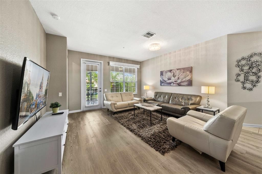 For Sale: $609,000 (3 beds, 2 baths, 2001 Square Feet)