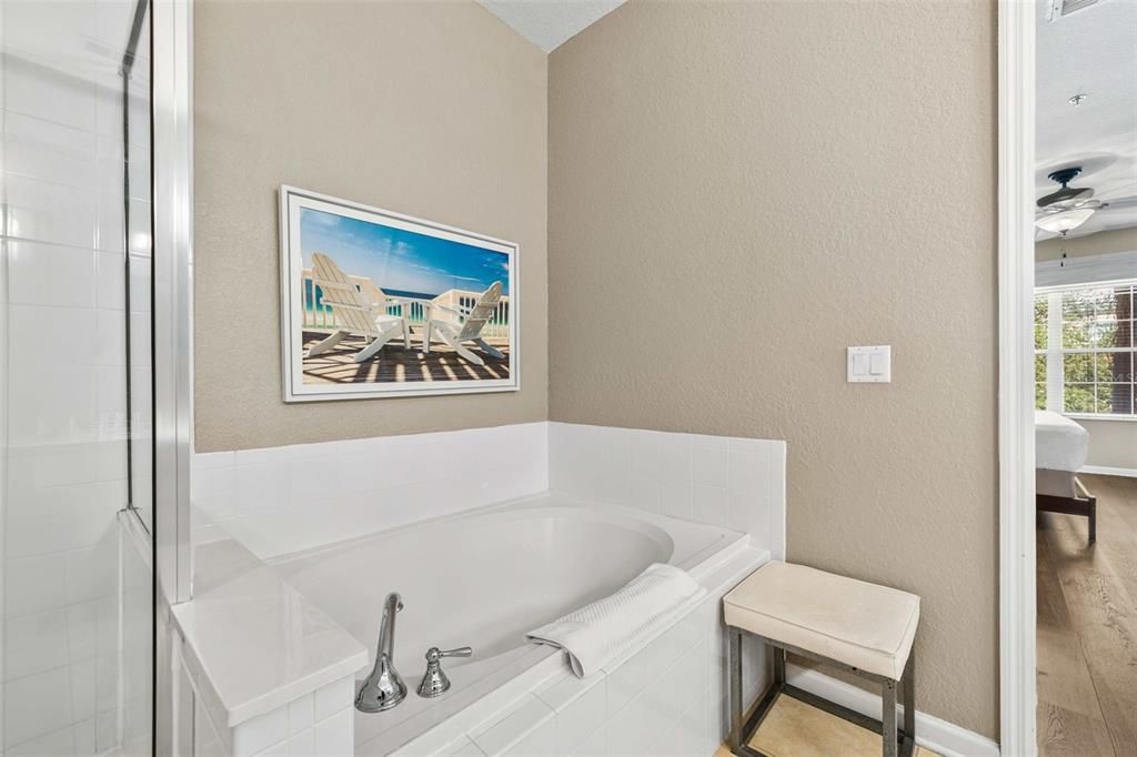 For Sale: $609,000 (3 beds, 2 baths, 2001 Square Feet)