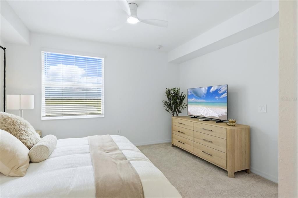 В аренду: $2,750 (3 спален, 2 ванн, 1301 Квадратных фут)