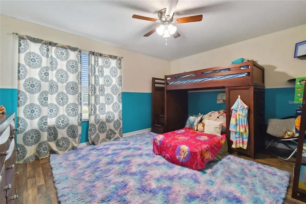 For Sale: $429,000 (4 beds, 3 baths, 3103 Square Feet)