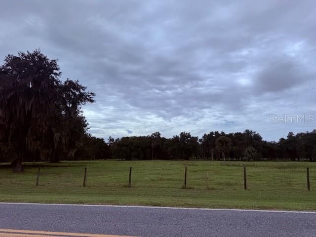 待售: $149,900 (5.00 acres)