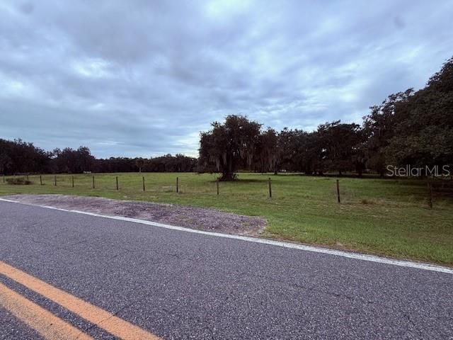 待售: $149,900 (5.00 acres)