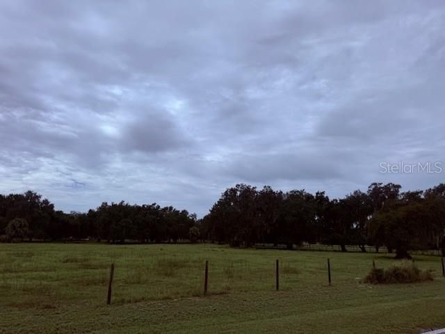 待售: $149,900 (5.00 acres)