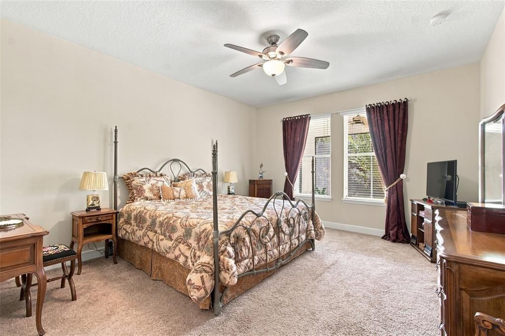 For Sale: $494,900 (4 beds, 3 baths, 2311 Square Feet)
