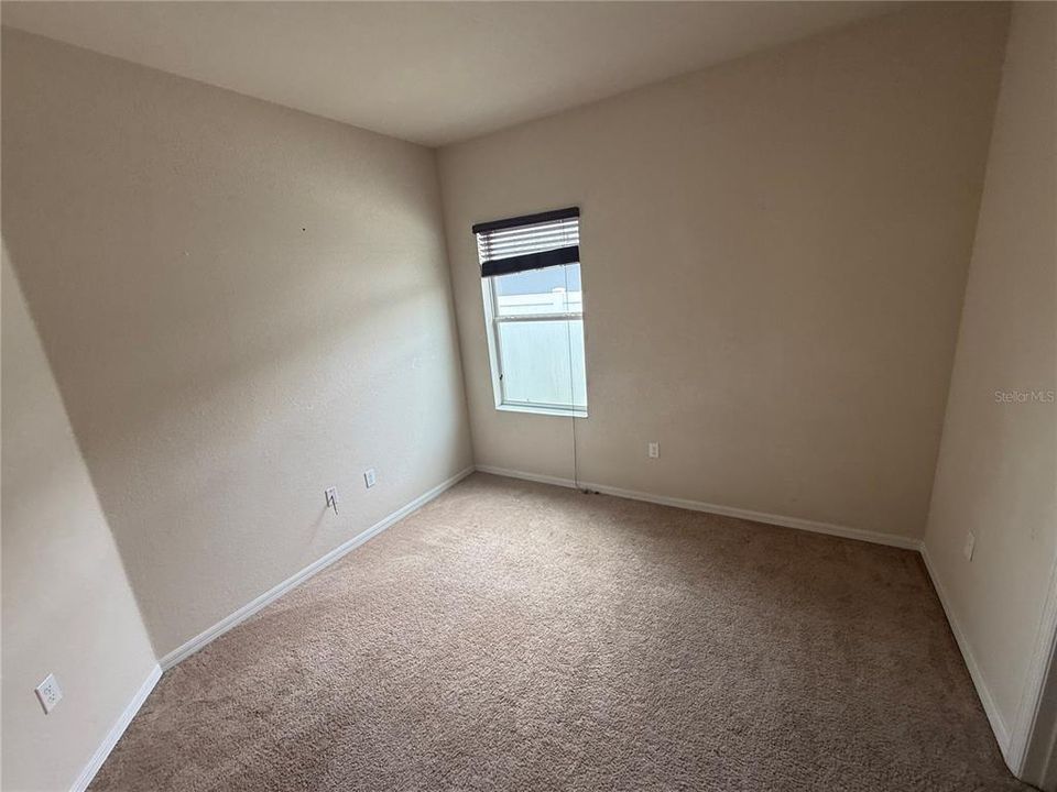 En Venta: $310,000 (4 camas, 2 baños, 2352 Pies cuadrados)