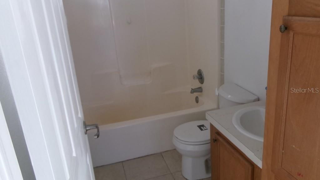 For Sale: $178,000 (3 beds, 2 baths, 2002 Square Feet)
