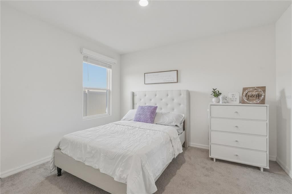 For Rent: $2,200 (3 beds, 2 baths, 1615 Square Feet)