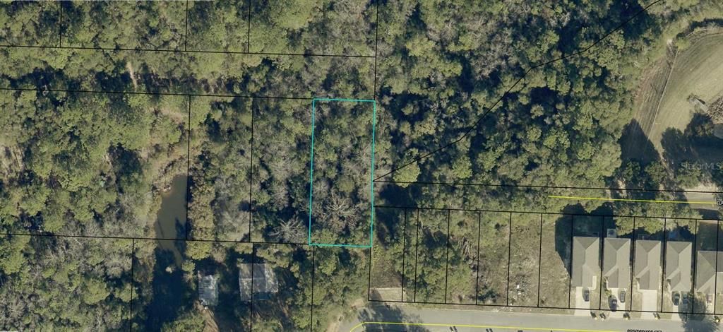 На продажу: $9,500 (0.28 acres)