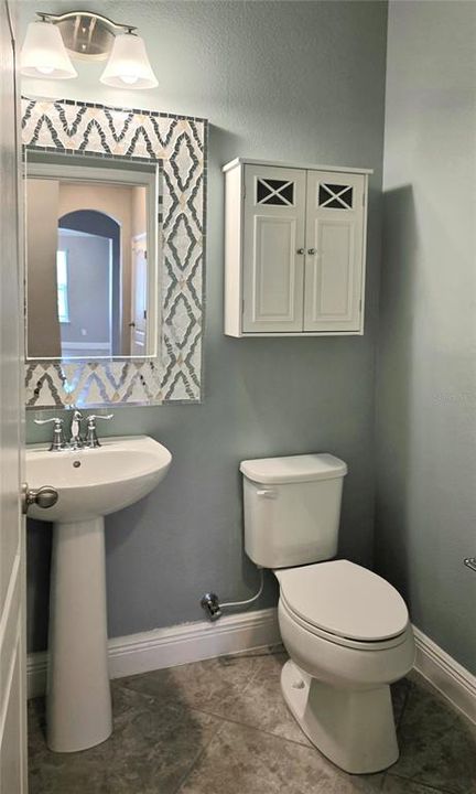 Active With Contract: $629,000 (5 beds, 2 baths, 3056 Square Feet)