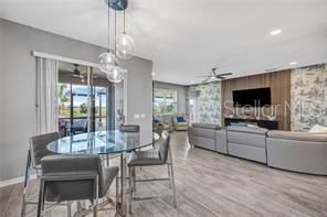 En Venta: $749,000 (5 camas, 4 baños, 3761 Pies cuadrados)