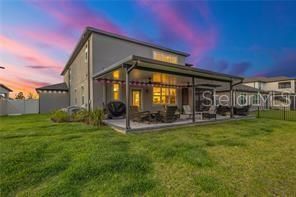 En Venta: $749,000 (5 camas, 4 baños, 3761 Pies cuadrados)