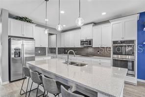En Venta: $749,000 (5 camas, 4 baños, 3761 Pies cuadrados)