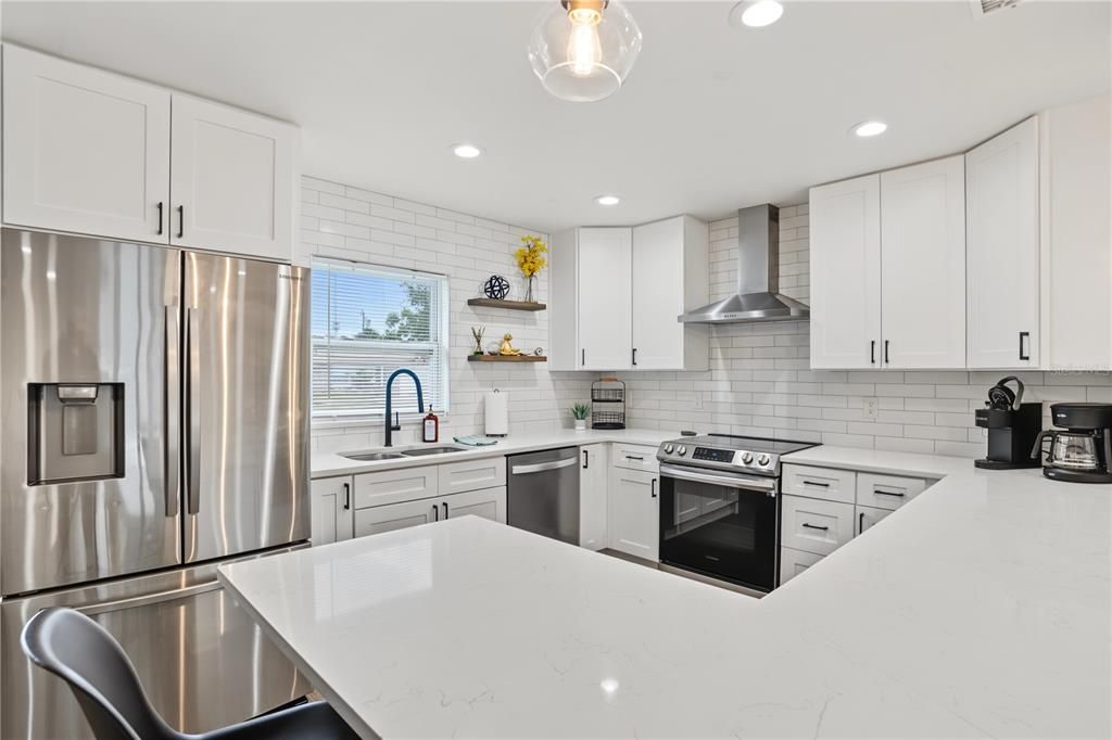 En Venta: $499,000 (3 camas, 2 baños, 1306 Pies cuadrados)
