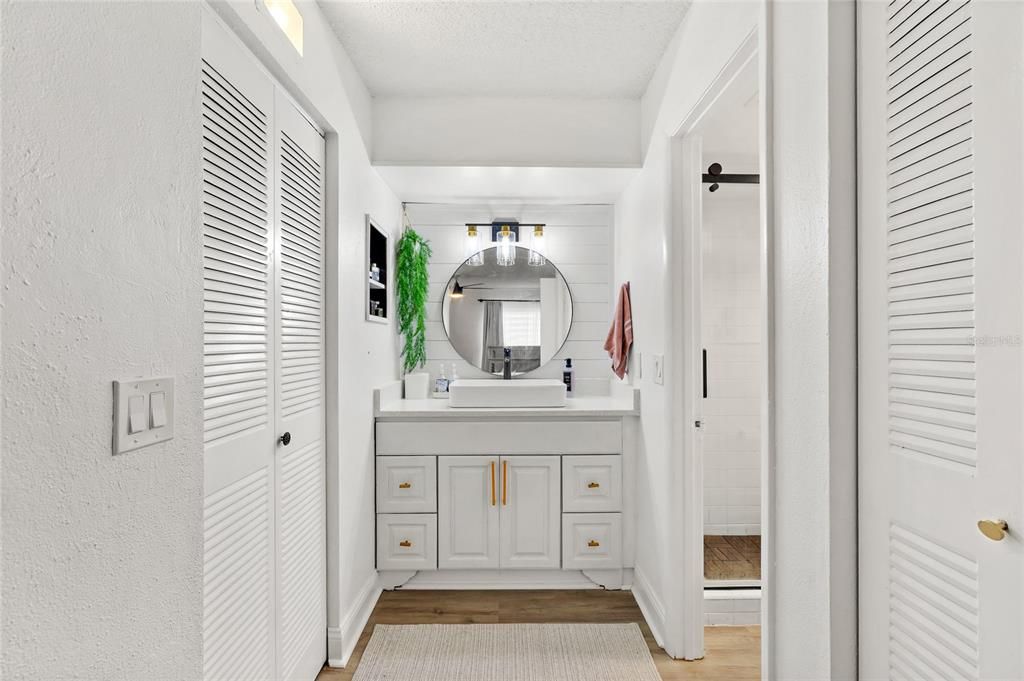 For Rent: $1,650 (2 beds, 2 baths, 1231 Square Feet)