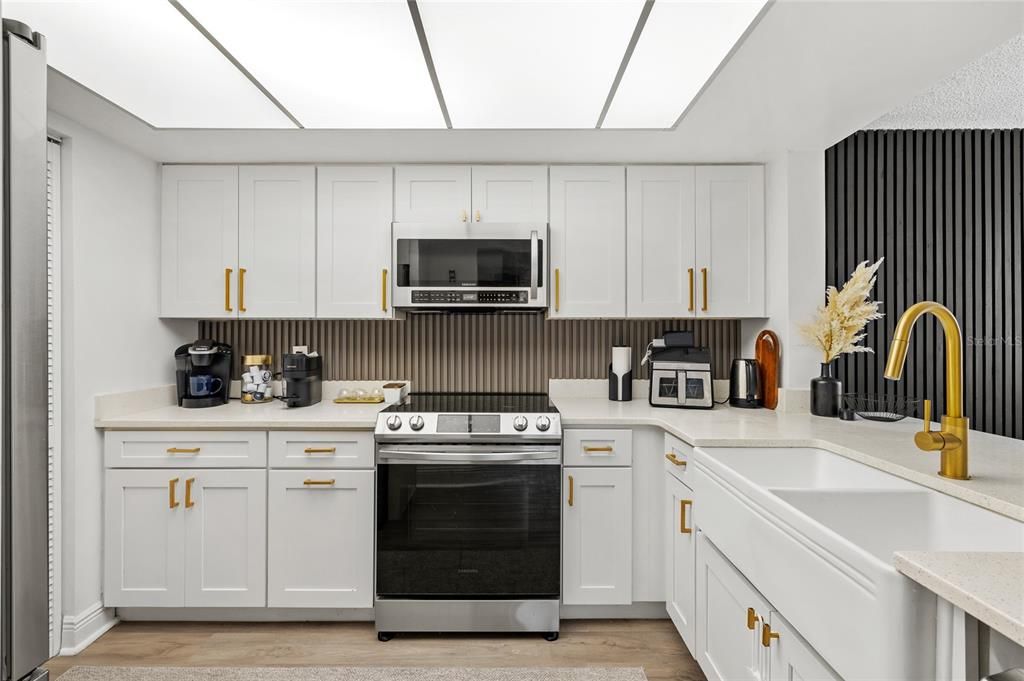 For Rent: $1,650 (2 beds, 2 baths, 1231 Square Feet)