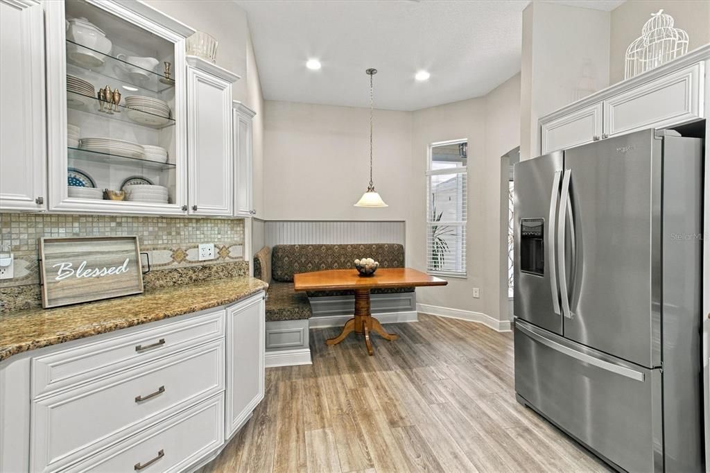 Active With Contract: $479,900 (3 beds, 2 baths, 1944 Square Feet)