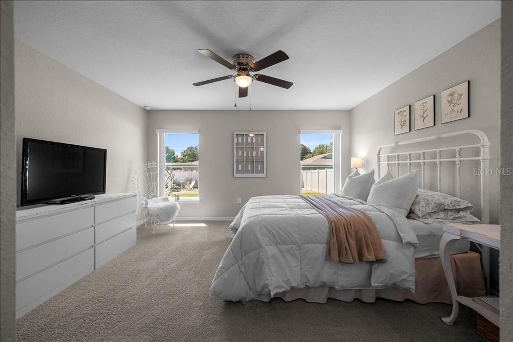 For Sale: $285,000 (3 beds, 2 baths, 1667 Square Feet)