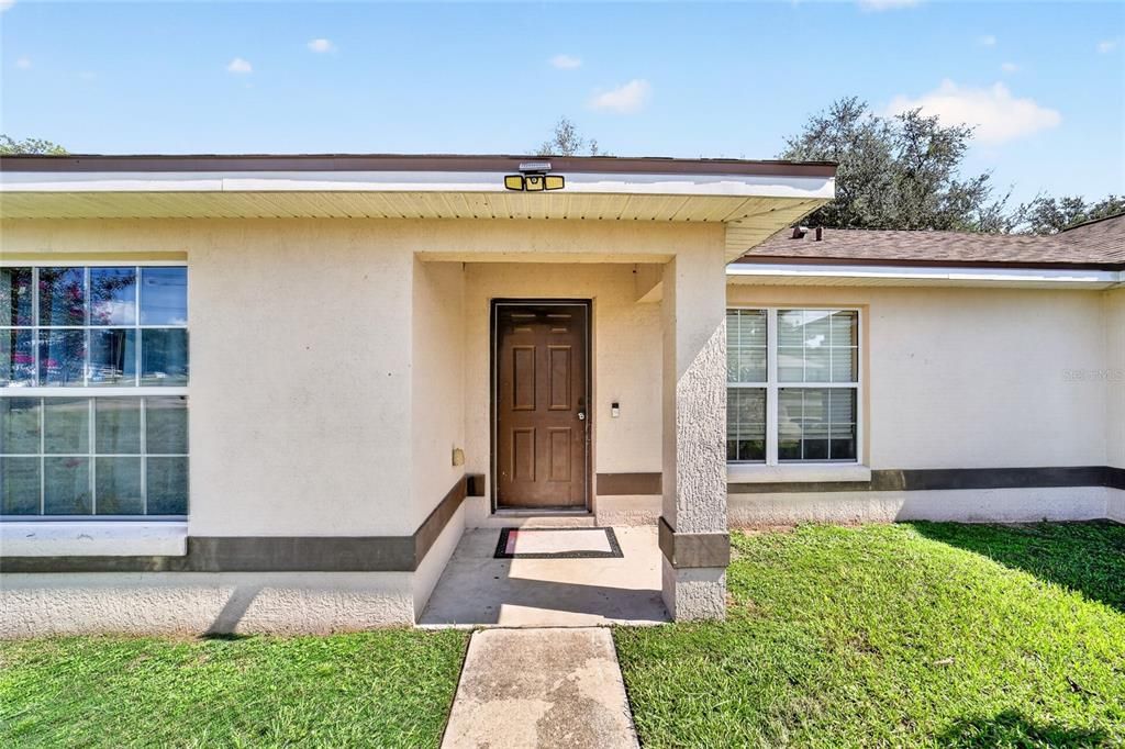 For Sale: $229,900 (3 beds, 2 baths, 1362 Square Feet)