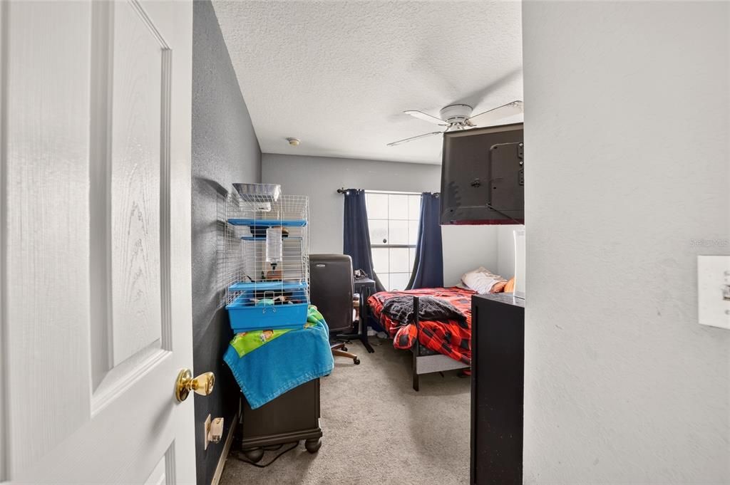 For Sale: $229,900 (3 beds, 2 baths, 1362 Square Feet)