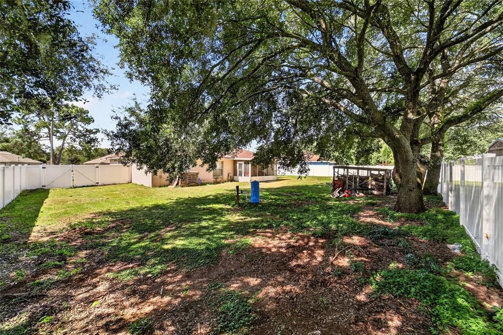 For Sale: $229,900 (3 beds, 2 baths, 1362 Square Feet)