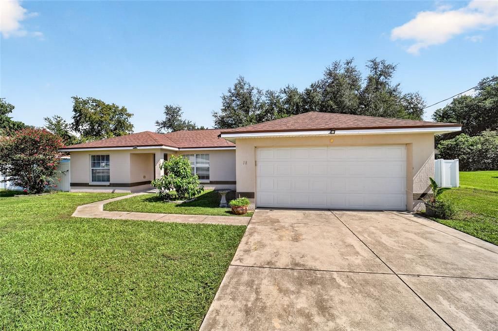 For Sale: $229,900 (3 beds, 2 baths, 1362 Square Feet)